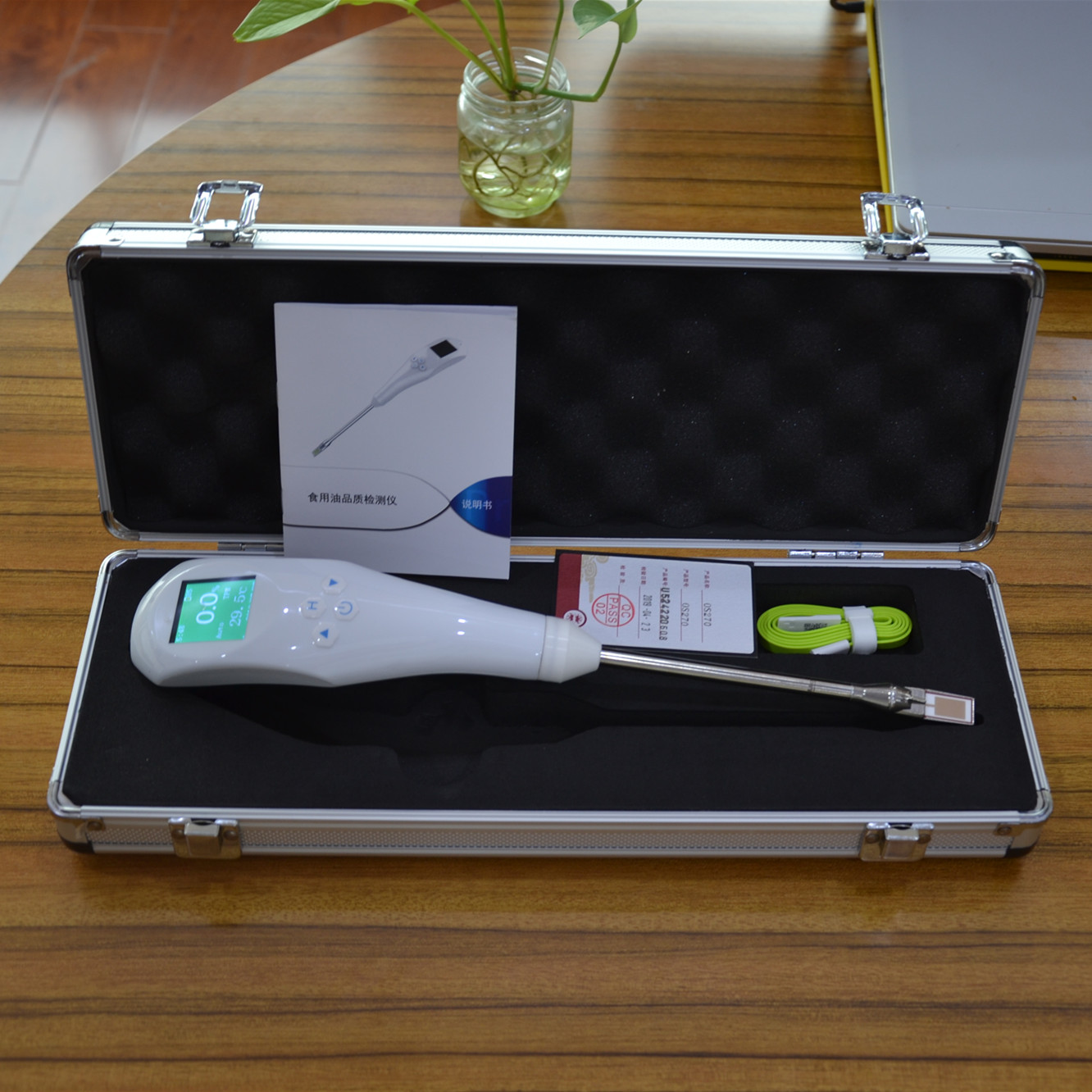 食用油極性組分能現(xiàn)場(chǎng)快速檢驗(yàn)嗎？